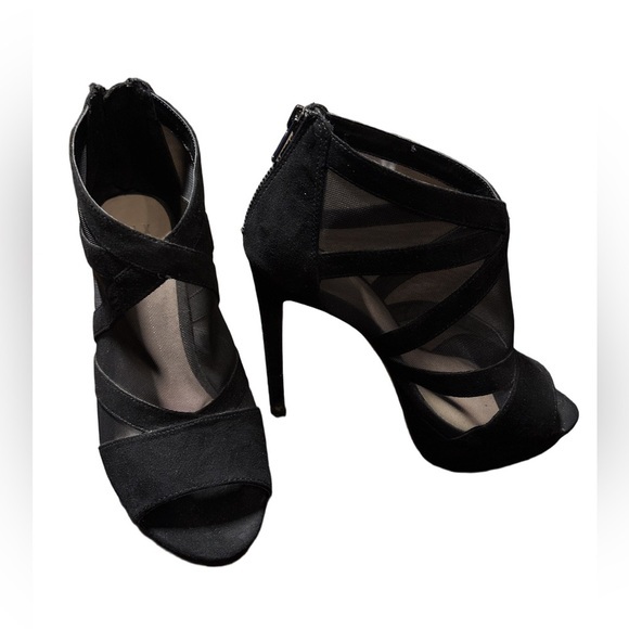 Mix No. 6 Shoes - ⭐️ Mix No. 6 Black Mesh Heels- size 8